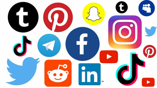 🤝 Insiders: Social Media Frenzy