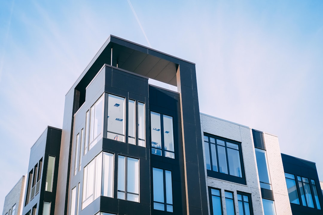 🍋 KKR Wants To Be Your Landlord